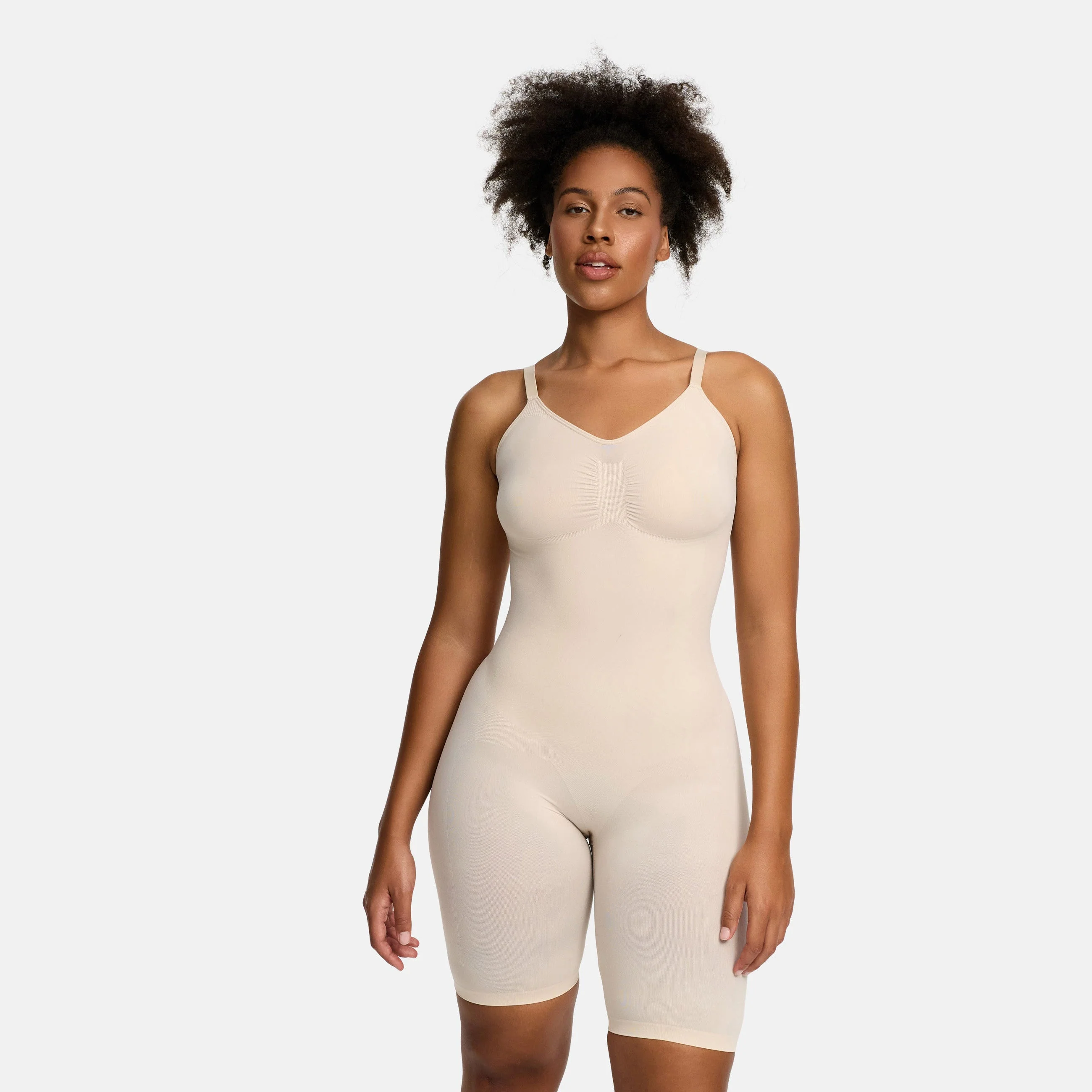Bodysuit Sculpting Shapewear mit Shorts - Image 12