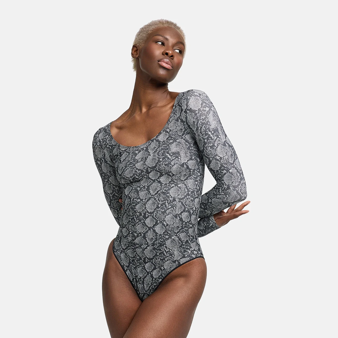 Bodysuit Sculpting Shapewear Longsleeve mit Slip - Image 45