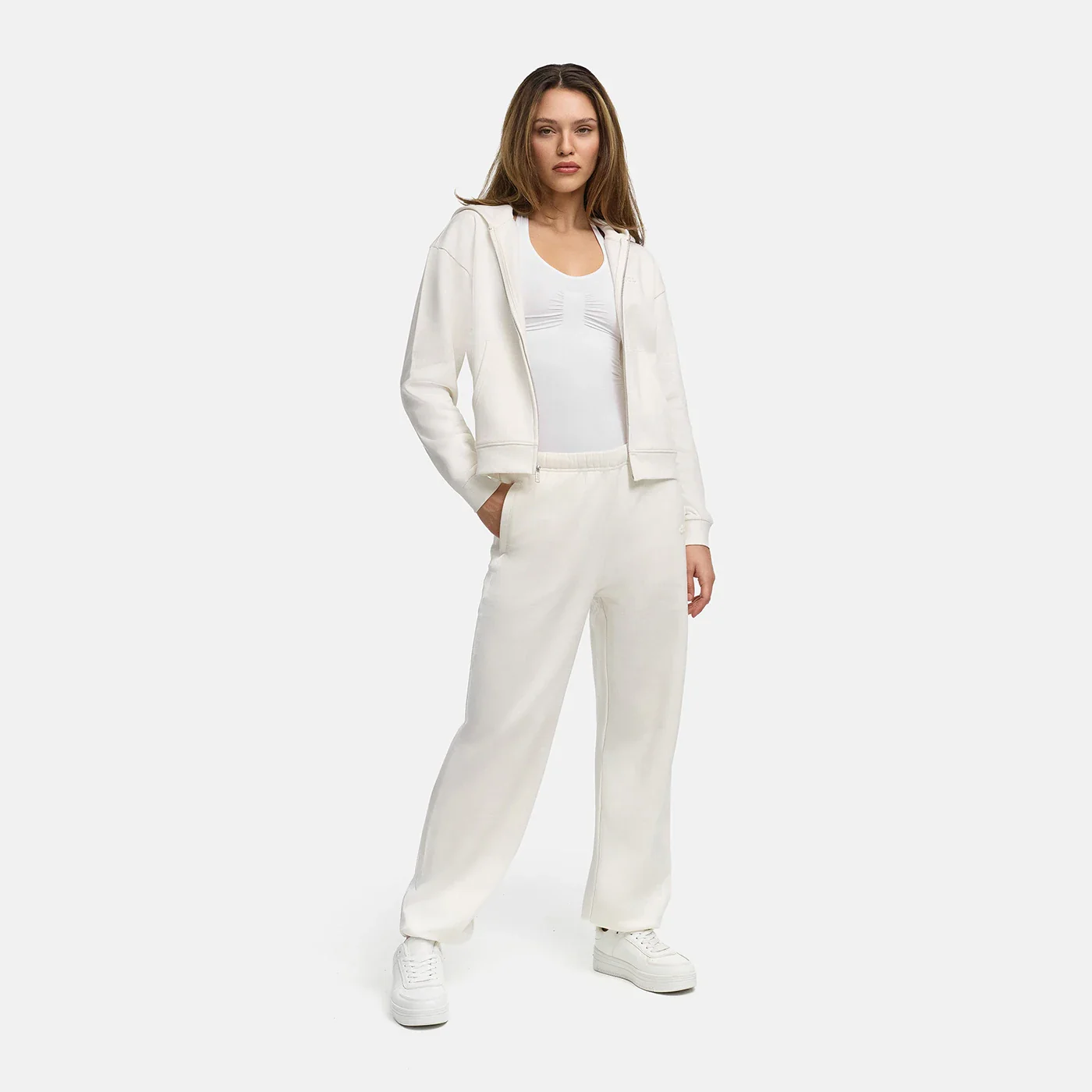 Everyday Carrot Joggers - Image 8