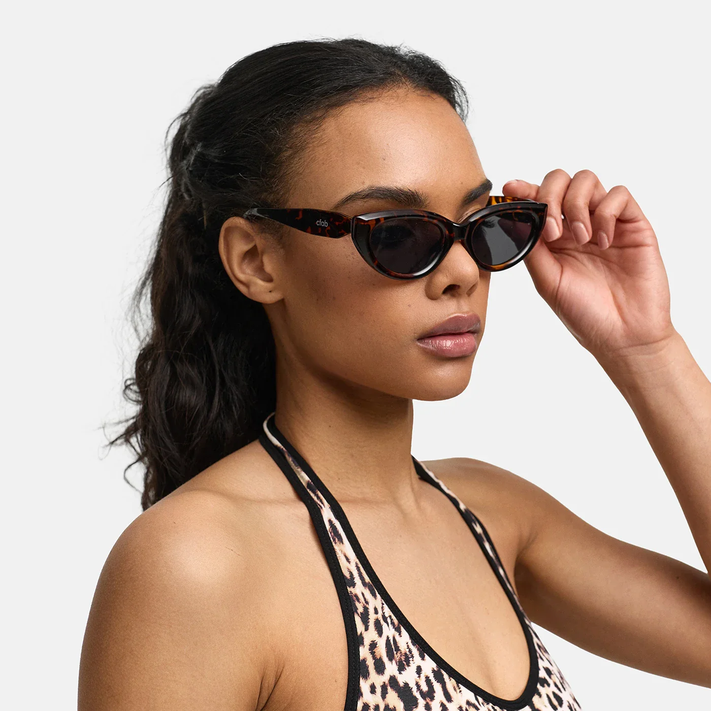 Noir Cat Sunglasses - Image 8