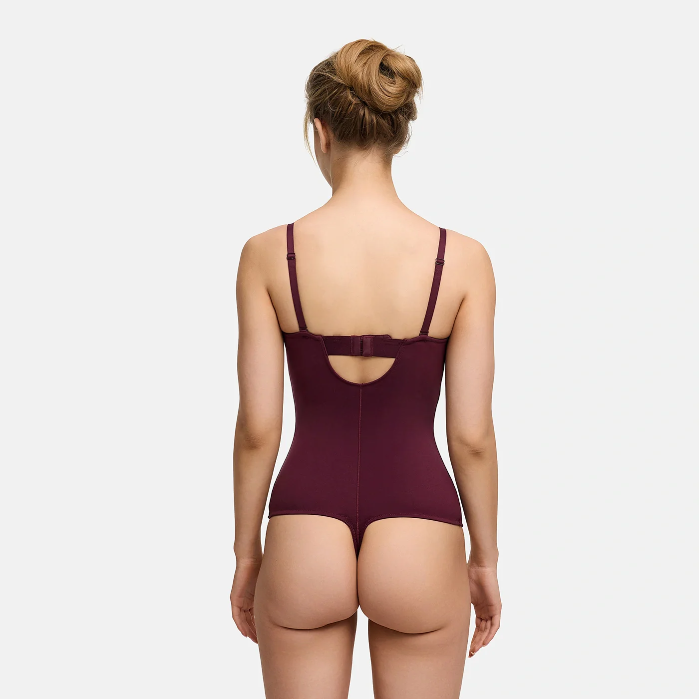 Push-Up integrierter Bodysuit mit String - Image 16