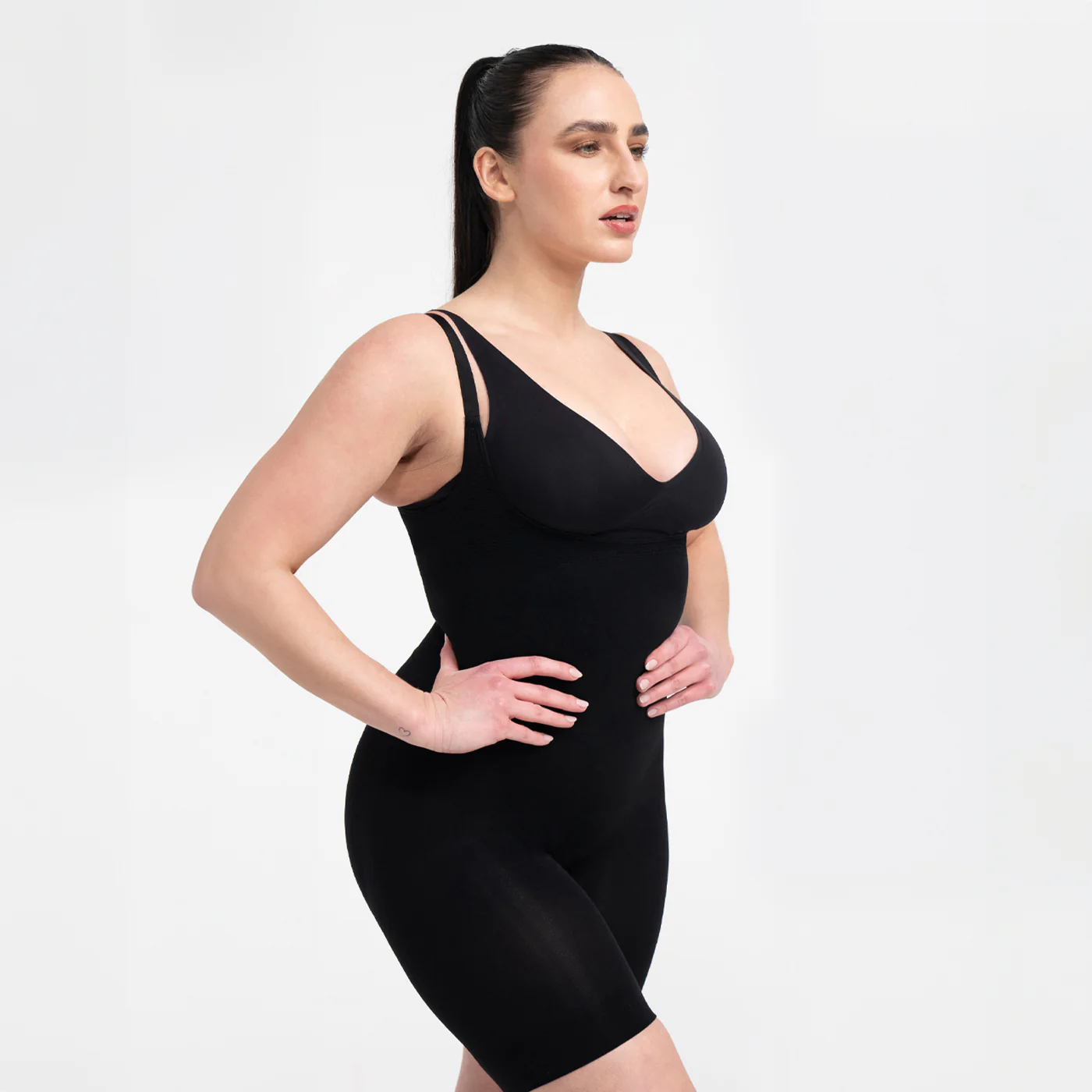 Bodysuit Sculpting Shapewear mit offener Brust - Image 7