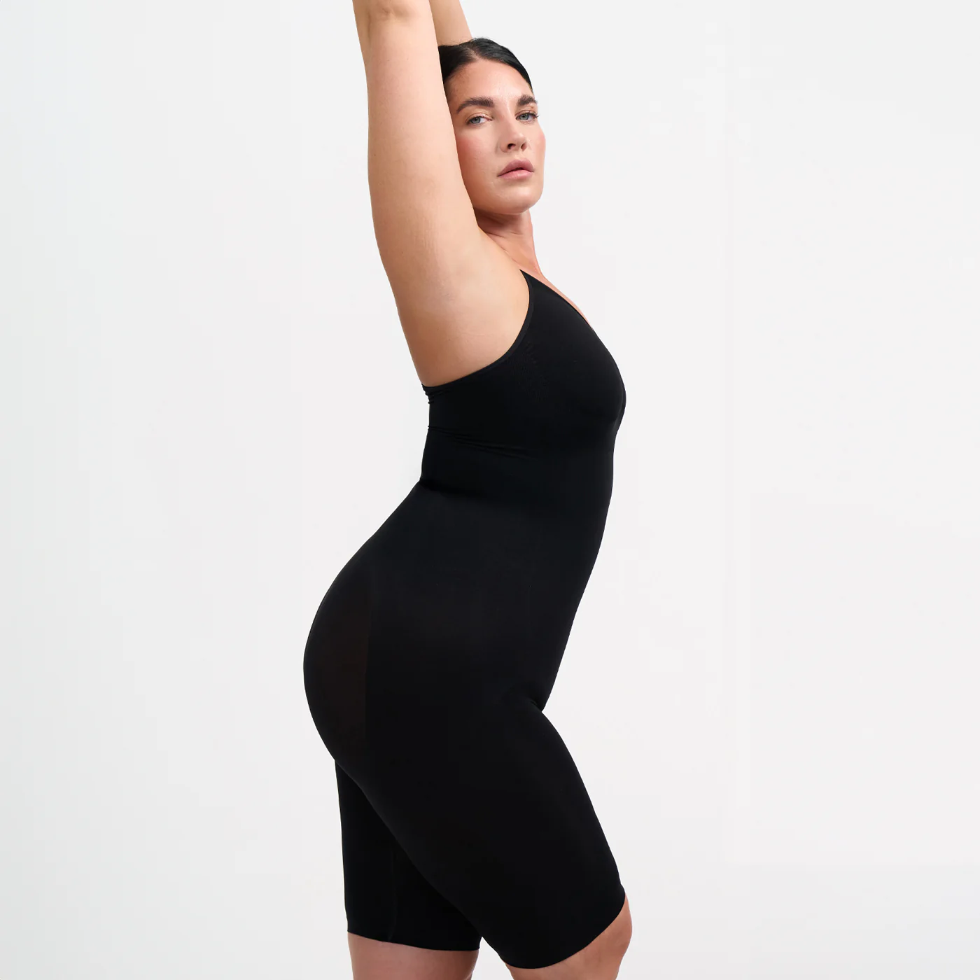 Bodysuit Sculpting Shapewear mit Shorts - Medium Shape - Image 6