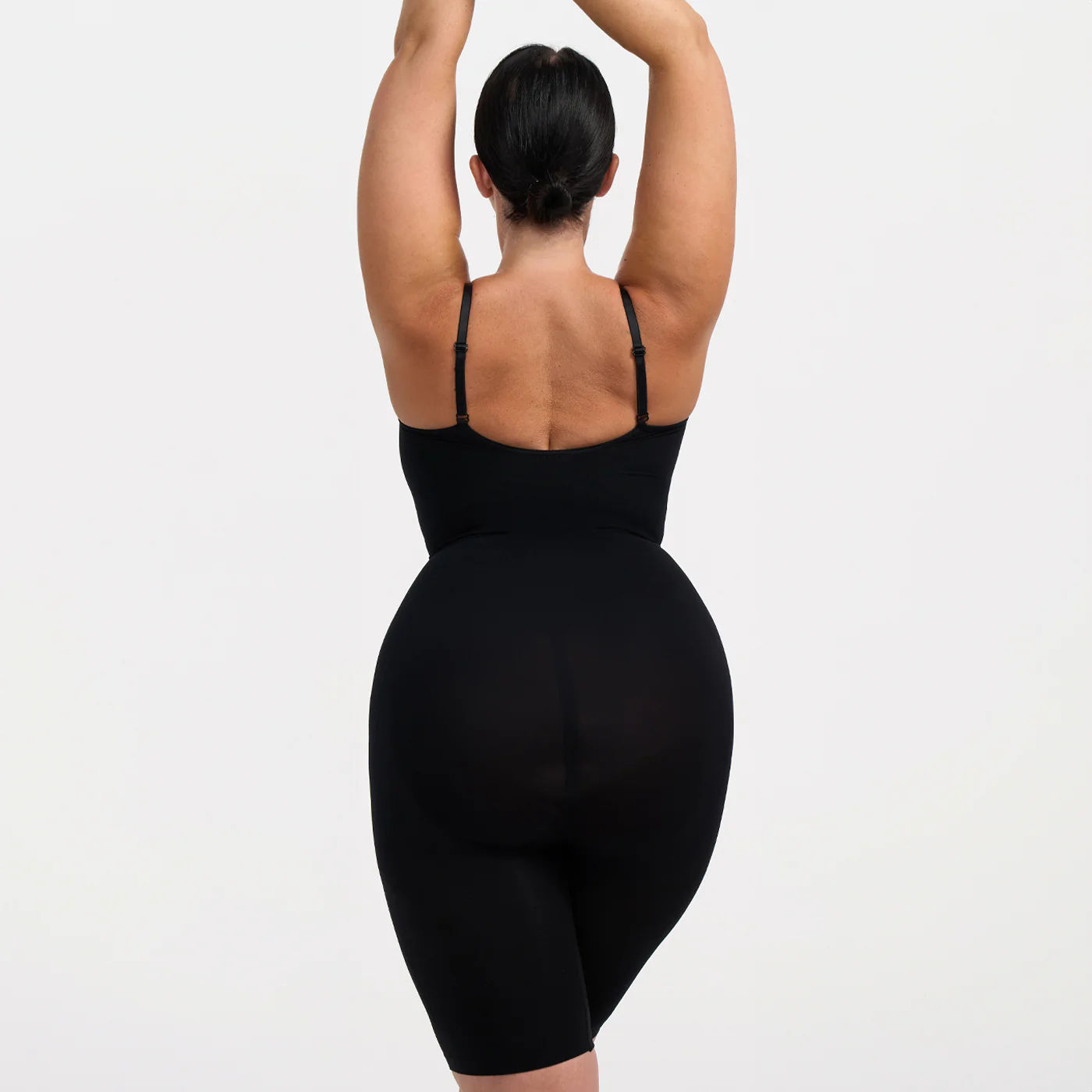 Bodysuit Sculpting Shapewear mit Shorts - Medium Shape - Image 7