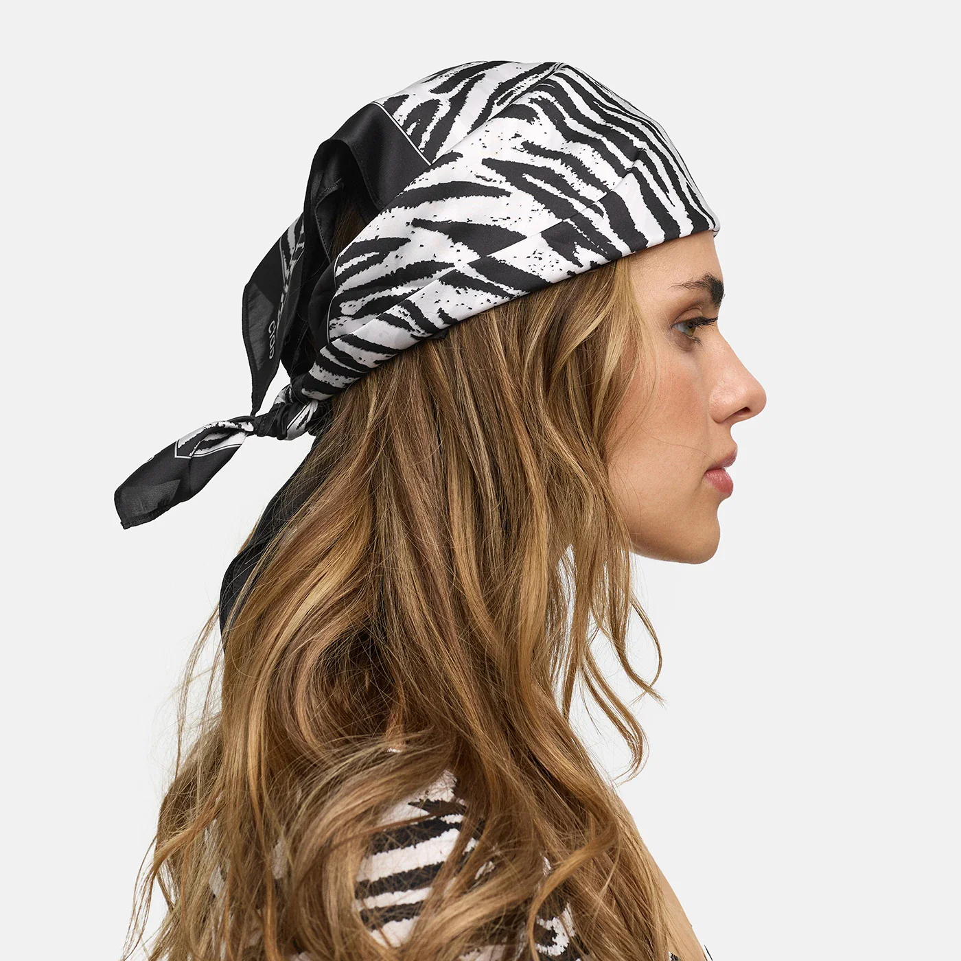 Bandana - Image 5