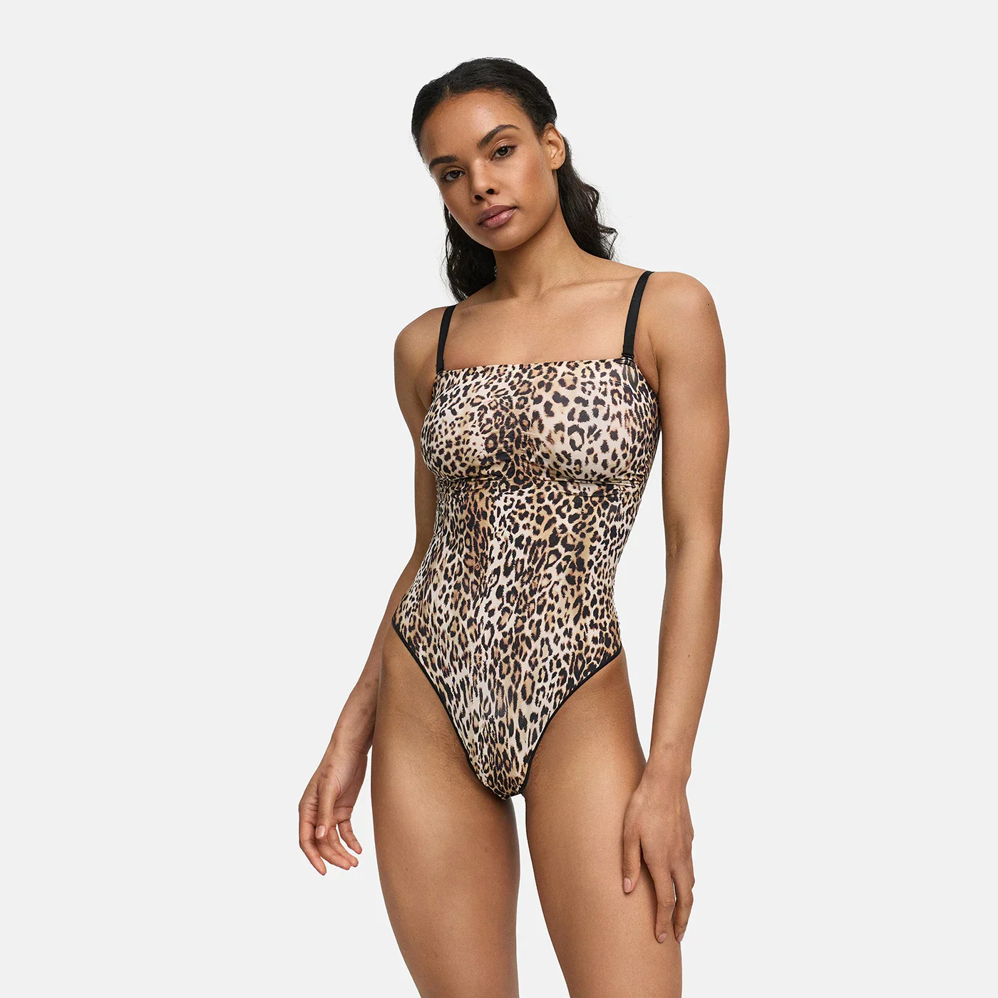 Trägerloser Bodysuit Sculpting Shapewear mit String - Image 18
