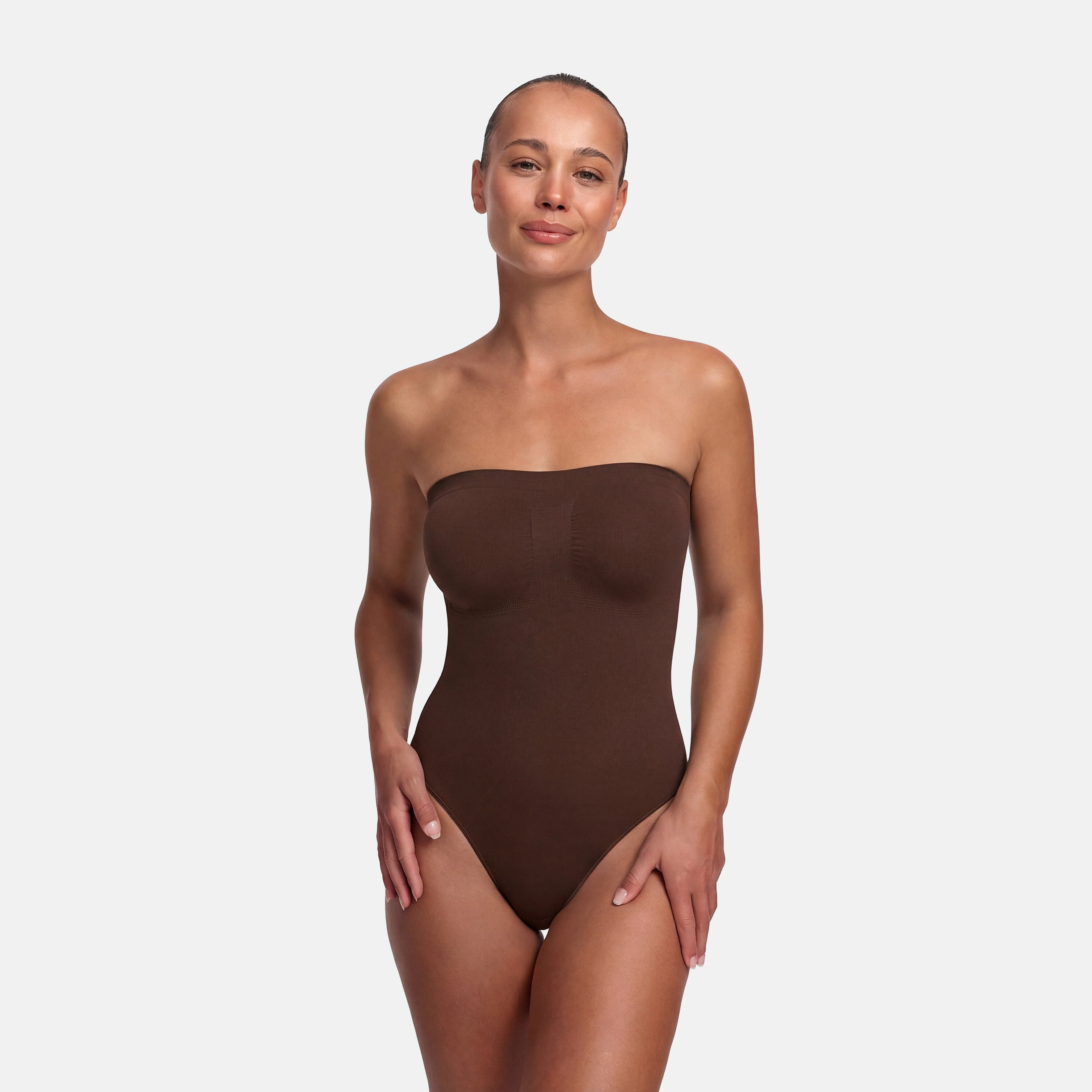 Trägerloser Bodysuit Sculpting Shapewear mit String - Image 9