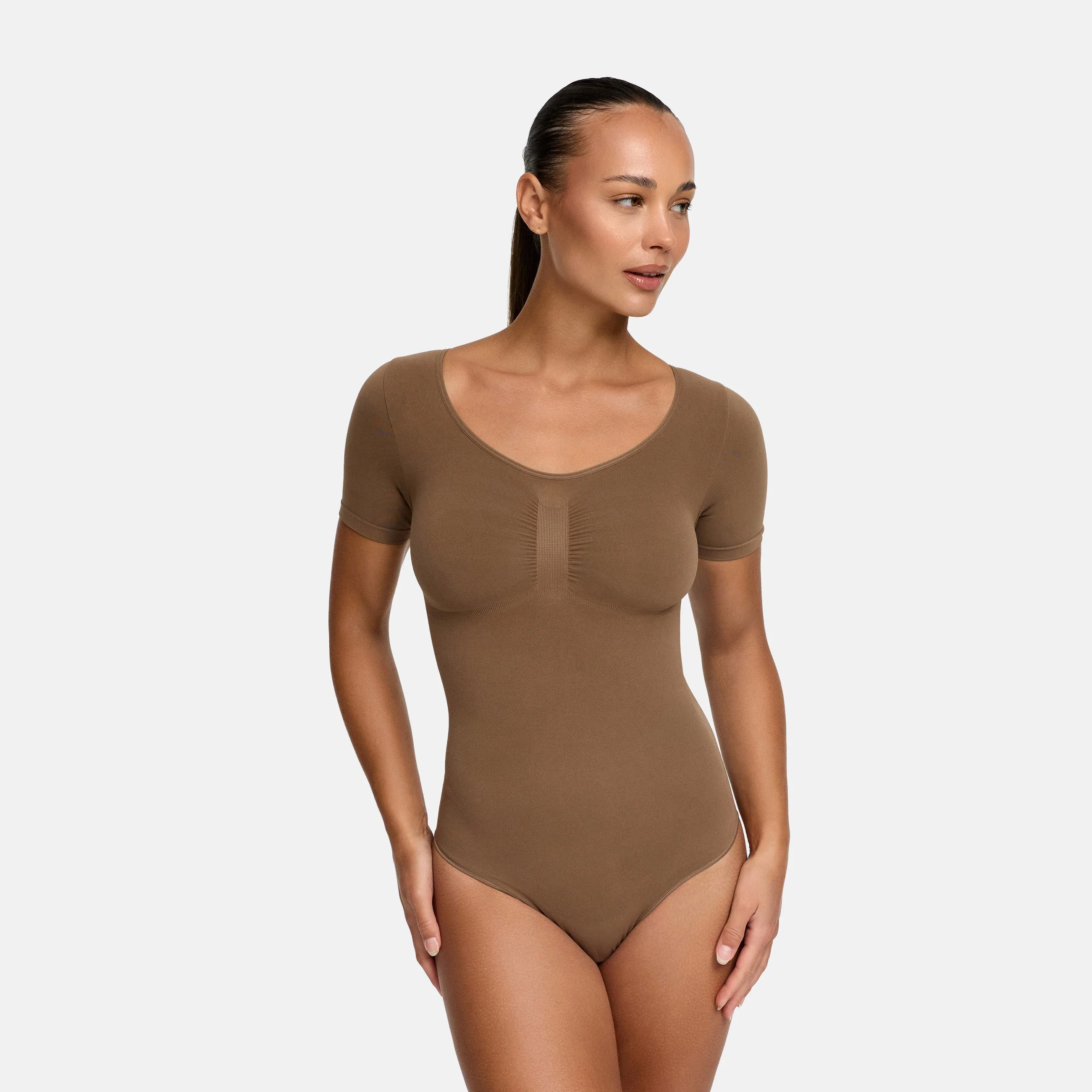T-Shirt Bodysuit Sculpting Shapewear mit String - Image 12
