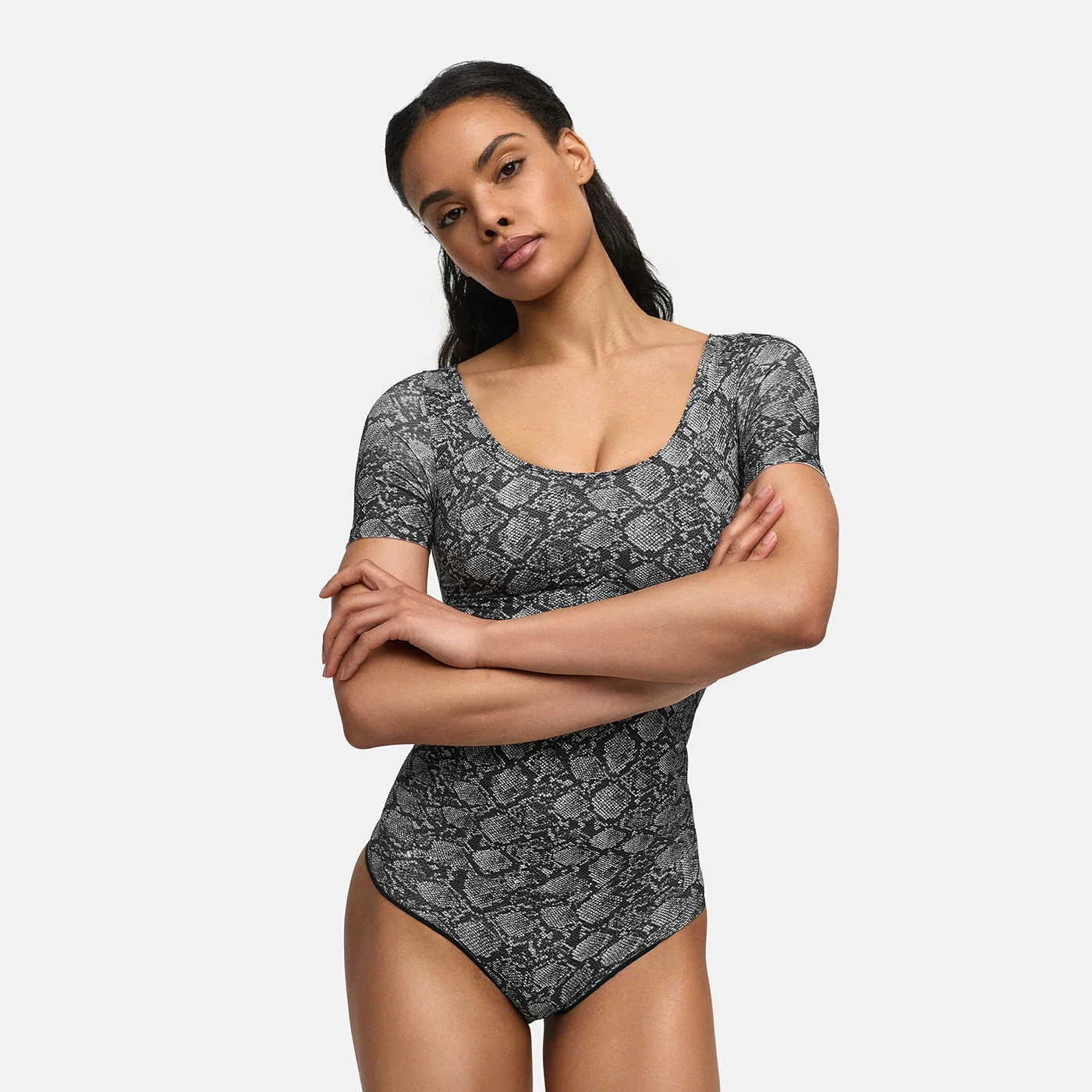 T-Shirt Bodysuit Sculpting Shapewear mit String - Image 33