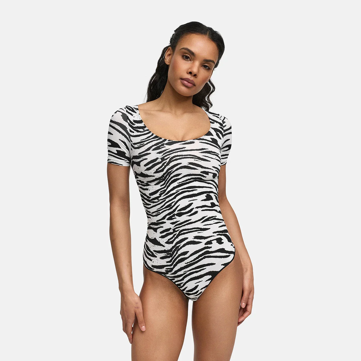 T-Shirt Bodysuit Sculpting Shapewear mit String - Image 34